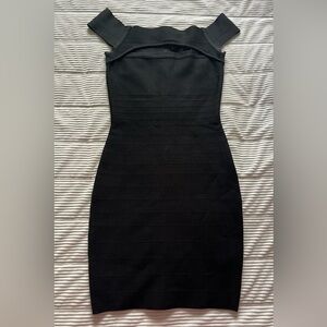Black Off-Shoulder Bodycon Dress